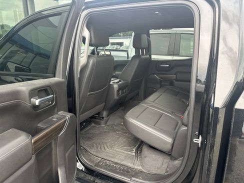Used 2021 Chevrolet Silverado 1500 LT Trail Boss w/ Convenience Package II AWD/4WD image 12