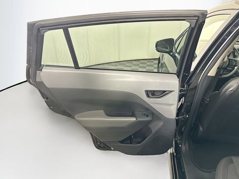 Used 2024 Subaru Crosstrek 2.0i Premium image 25