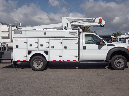 Used 2013 Ford F550 2WD Regular Cab Super Duty w/ Payload Upgrade Pkg image 12