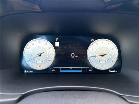 Used 2024 Hyundai Palisade SEL w/ Premium Package FWD image 9