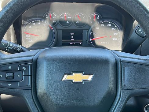 Used 2022 Chevrolet Silverado 1500 W/T RWD image 26