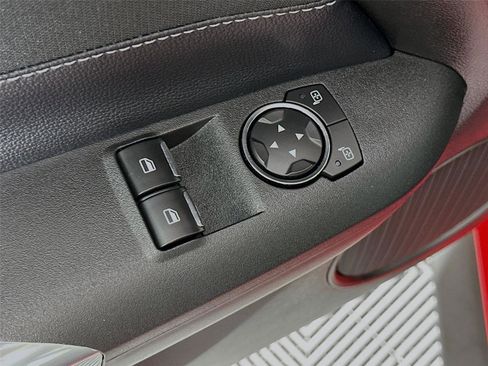 Used 2021 Ford Mustang GT RWD image 20