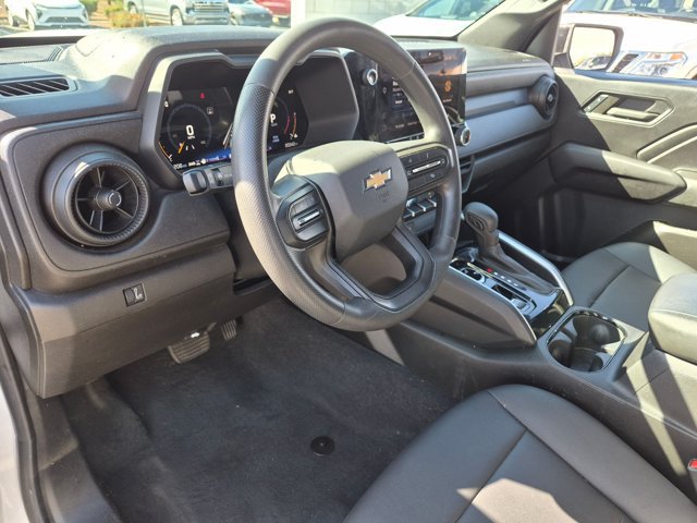 Used 2024 Chevrolet Colorado W/T w/ Safety Package AWD/4WD image 9