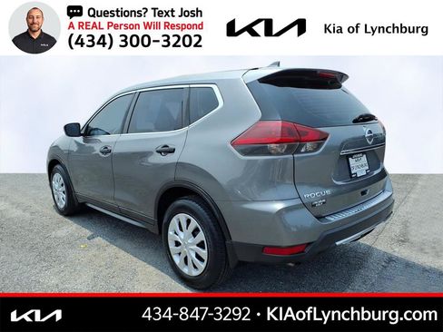 Used 2018 Nissan Rogue S FWD image 6