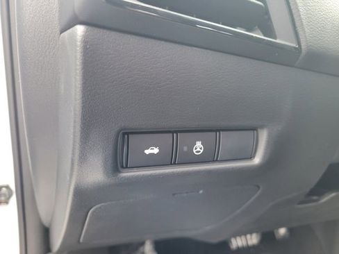 New 2026 Nissan Sentra SV w/ SV Convenience Package FWD image 14