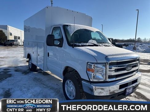New 2026 Ford E-350 and Econoline 350 Super Duty w/ Power Equipment Group RWD image 1