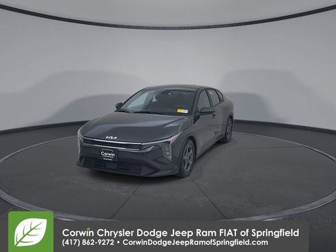 Used 2025 Kia K4 FWD image 6