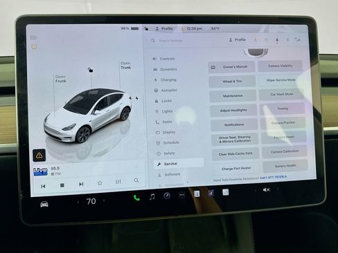Used 2025 Tesla Model Y Long Range AWD/4WD image 44
