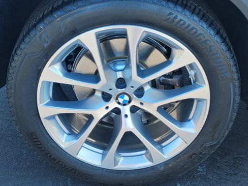 Used 2024 BMW X5 sDrive40i w/ Parking Assistance Package image 7