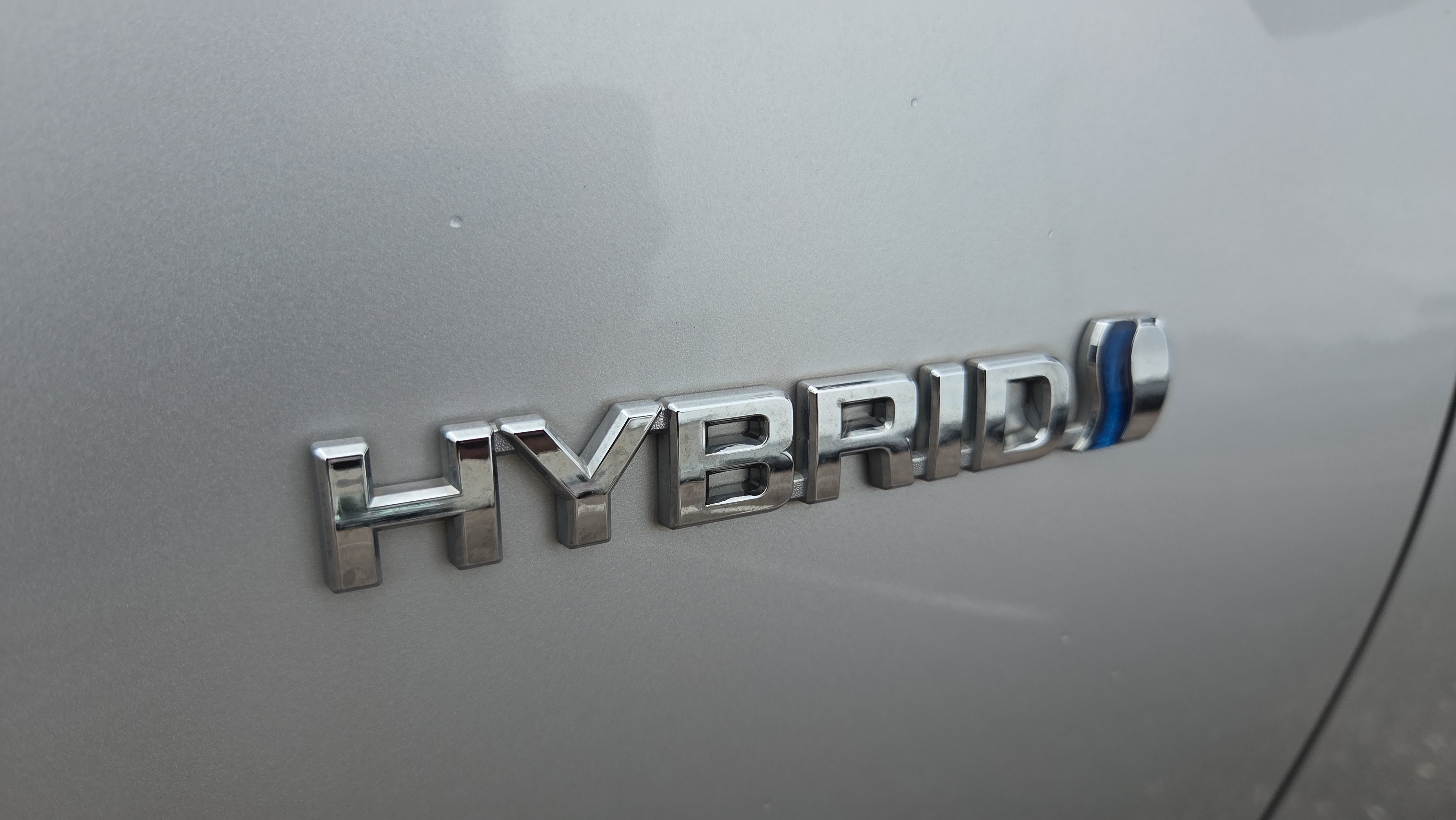 Used 2020 Toyota Prius Limited FWD image 31