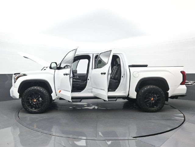 Used 2025 Toyota Tundra SR5 w/ TRD Rally Package AWD/4WD image 33