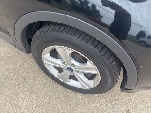 Used 2016 Ford Escape SE AWD/4WD image 10