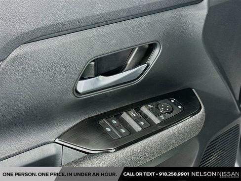 New 2026 Nissan Kicks SV w/ SV Premium Package FWD image 17