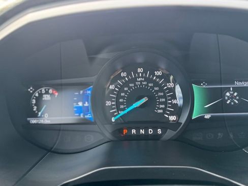 Used 2016 Ford Edge SEL w/ Equipment Group 201A image 7