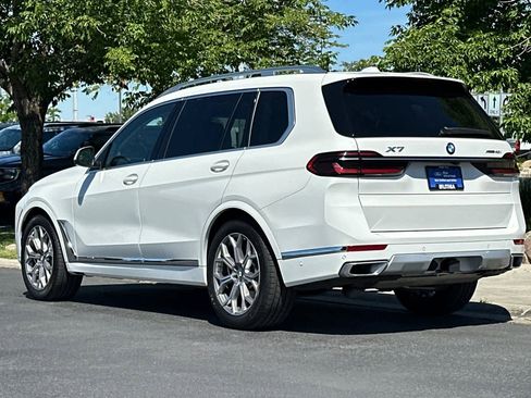 Used 2024 BMW X7 xDrive40i AWD/4WD image 6