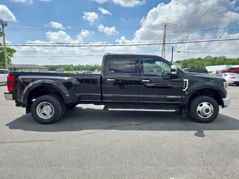 Used 2022 Ford F350 Lariat w/ Chrome Package AWD/4WD image 5