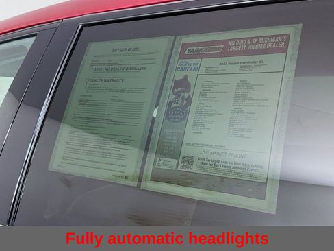 Used 2023 Nissan Pathfinder SL AWD/4WD image 14