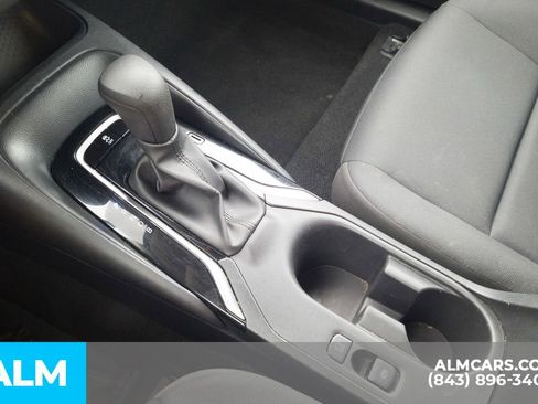 Used 2024 Toyota Corolla LE image 27