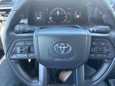 New 2026 Toyota Tacoma SR5 AWD/4WD image 23