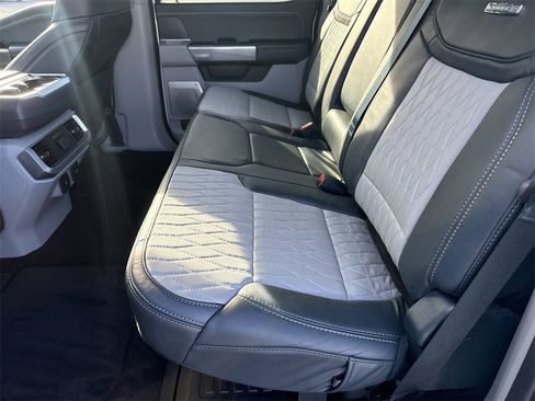 Used 2022 Ford F150 Limited image 21