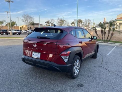 New 2026 Hyundai Kona SE image 4
