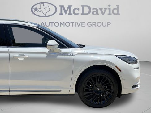 Used 2022 Lincoln Corsair Reserve w/ Equipment Group 201A FWD image 31