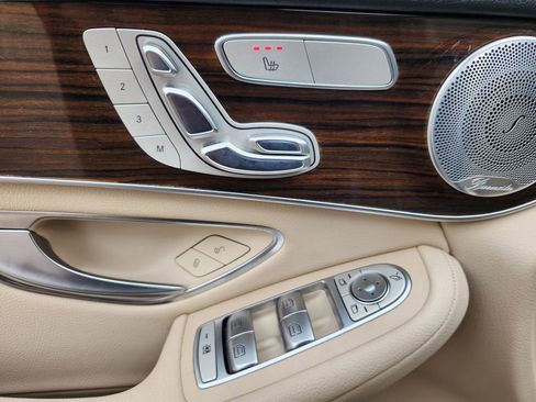 Certified 2018 Mercedes-Benz GLC 300 4MATIC image 20