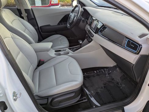 Used 2018 Kia Niro EX Premium image 20