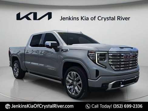 Used 2024 GMC Sierra 1500 Denali AWD/4WD image 2