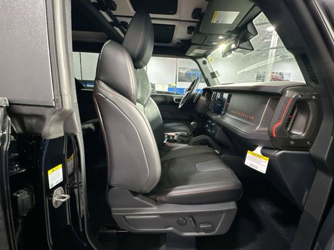 New 2025 Ford Bronco Raptor image 32
