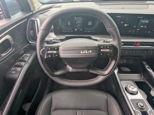 New 2026 Kia Sorento EX FWD image 17