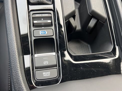 New 2025 Honda Accord EX-L image 17