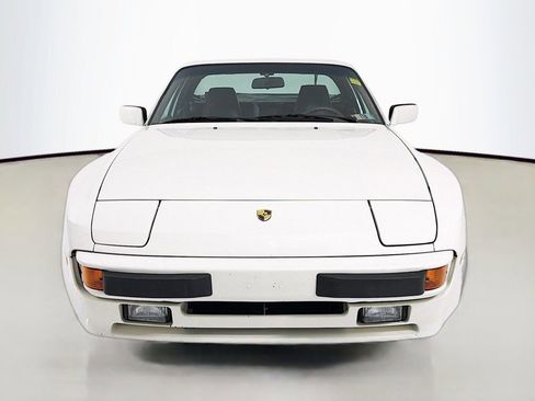 Used 1987 Porsche 944 Coupe RWD image 6