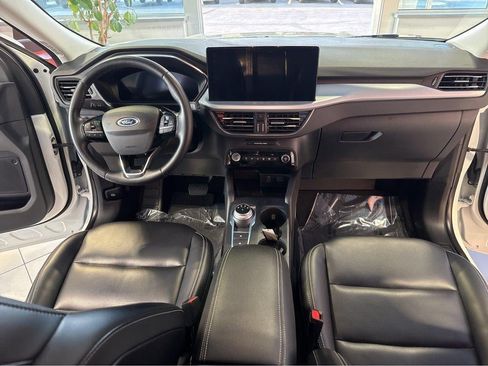 Used 2024 Ford Escape Platinum AWD/4WD image 20