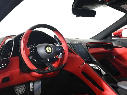 Used 2022 Ferrari Roma RWD image 3