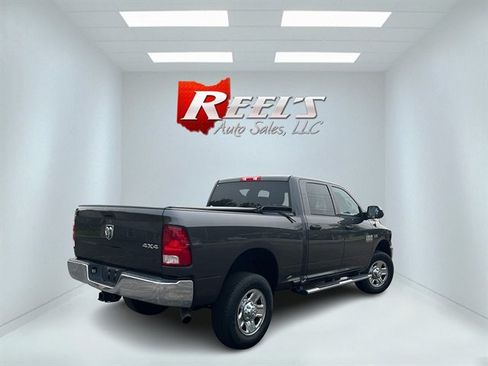Used 2018 RAM 2500 Tradesman w/ Chrome Appearance Group AWD/4WD image 6
