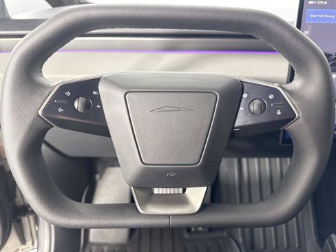 Used 2024 Tesla Cybertruck AWD Crew Cab image 15