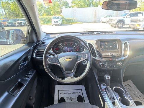 Used 2019 Chevrolet Equinox LT FWD image 15