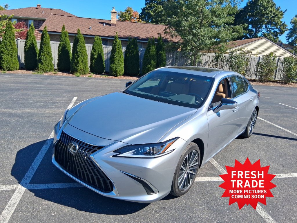Used 2024 Lexus ES 350 w/ Premium Package FWD image 1