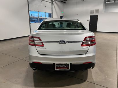 Used 2015 Ford Taurus SE