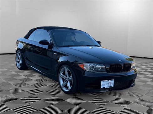 Used 2008 BMW 135i Convertible image 7