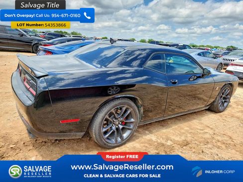 Used 2020 Dodge Challenger R/T Scat Pack RWD image 4