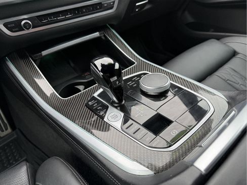 Used 2022 BMW X5 M50i image 20