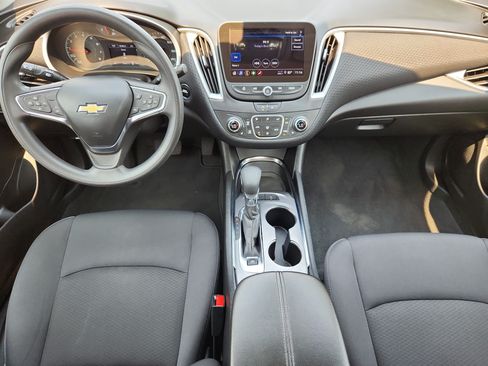 Used 2024 Chevrolet Malibu LT FWD image 12
