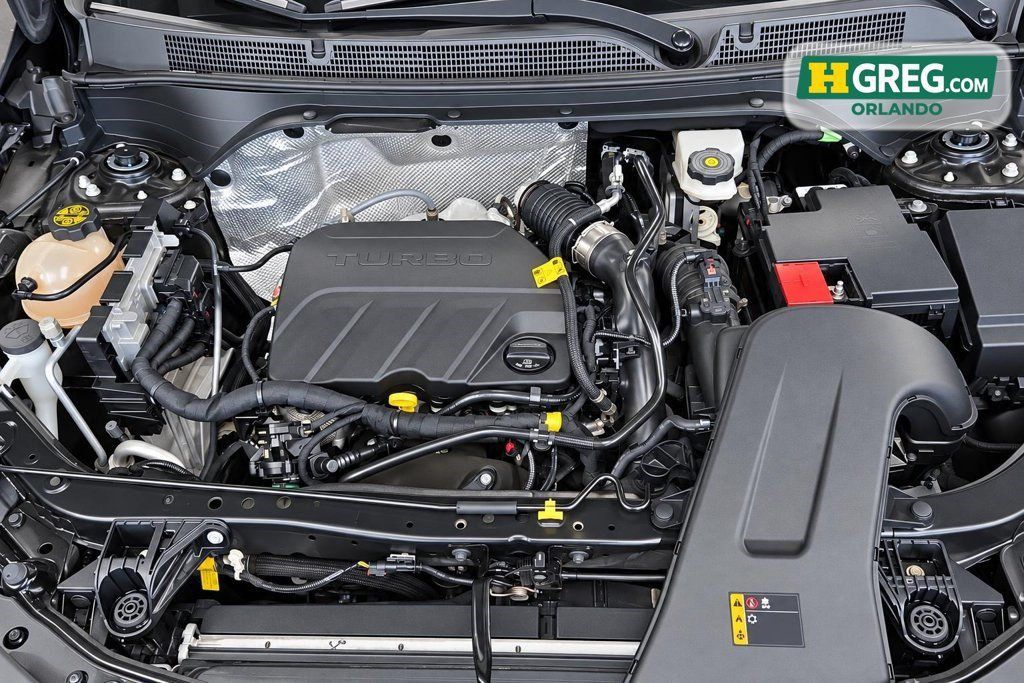 Used 2024 Buick Envista Sport Touring w/ Convenience I Package FWD image 16