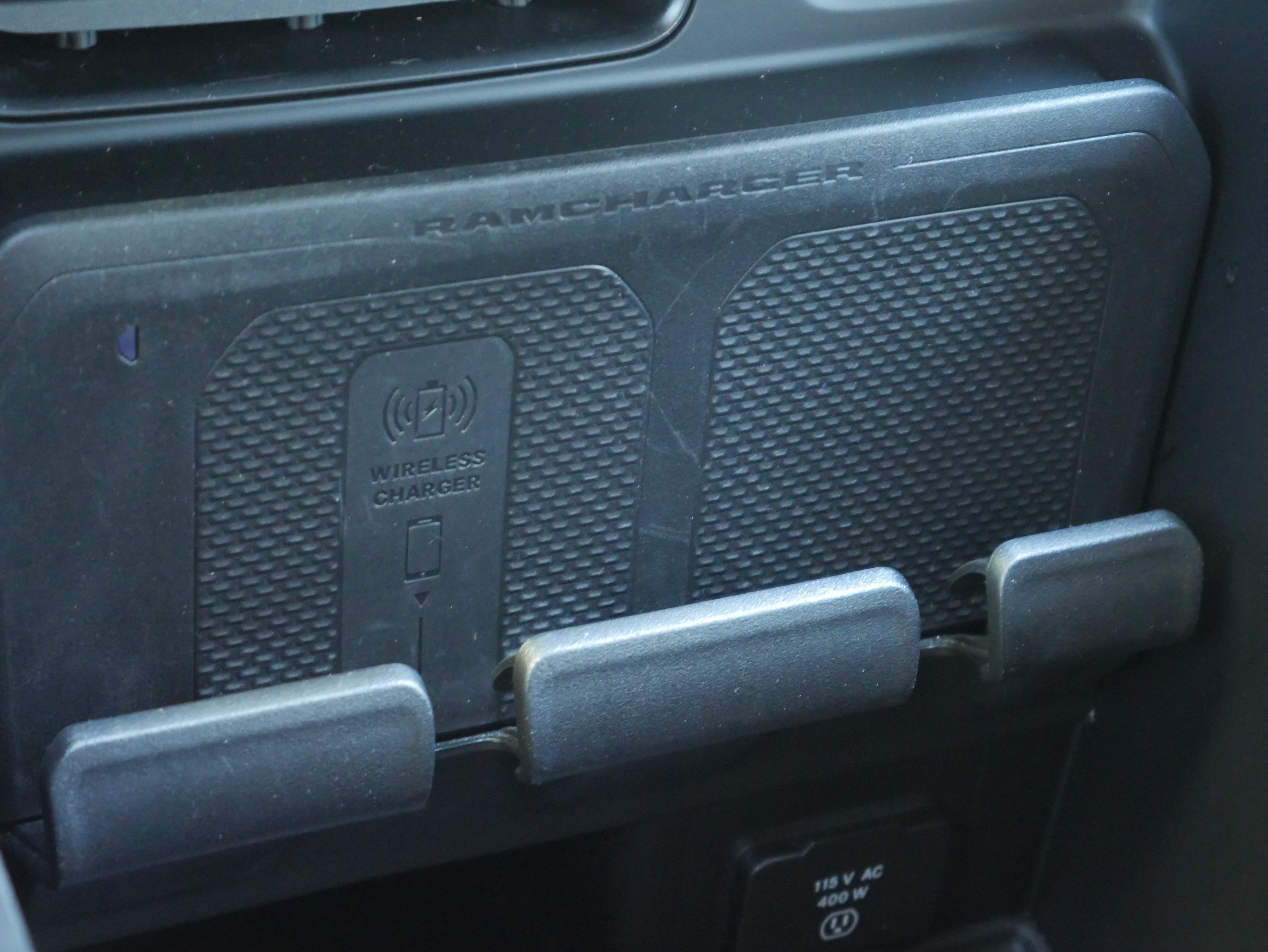 Used 2022 RAM 3500 Limited AWD/4WD image 19