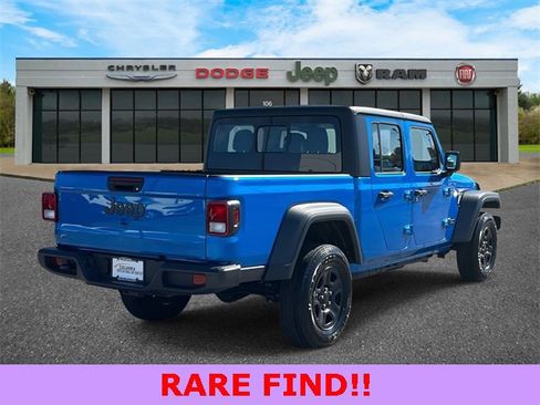 Used 2024 Jeep Gladiator Sport image 27