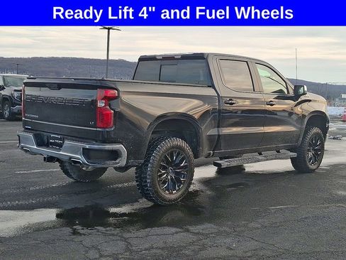 Used 2022 Chevrolet Silverado 1500 LT w/ Z71 Off-Road Package image 6