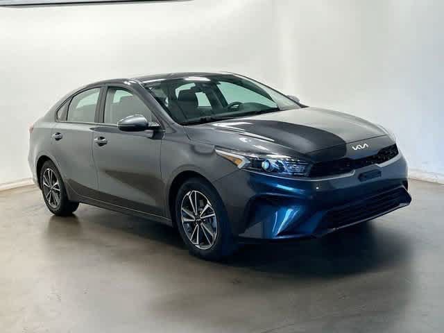 Used 2023 Kia Forte LXS w/ LXS Technology Package FWD image 29