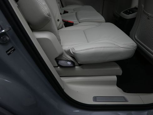 New 2026 Volvo XC90 T8 Ultra w/ Protection Package Premier AWD/4WD image 25